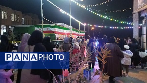 گذری بر موکب های پذیرایی مهدیه در شب میلاد حضرت مهدی (ع)
