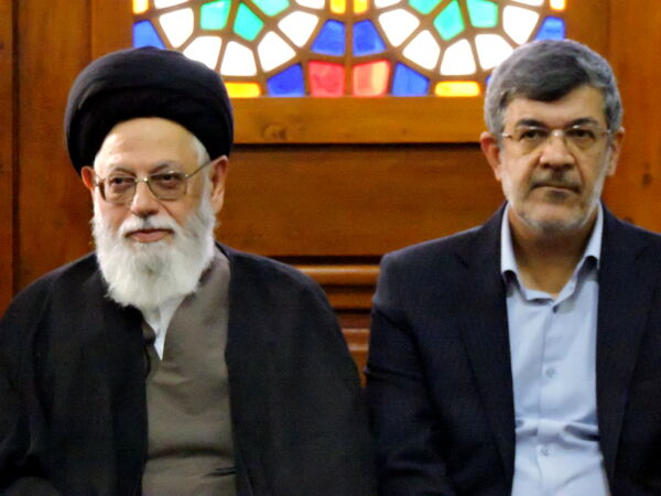 گرامیداشت شهدای هفته دولت در مسجد حظیره یزد