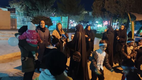 اجرای گروه های سرود در شهرستان کاشمر 