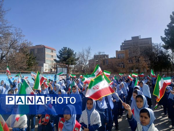 جشن نیمه شعبان در مدرسه دخترانه بنت الهدی صدر۲ 