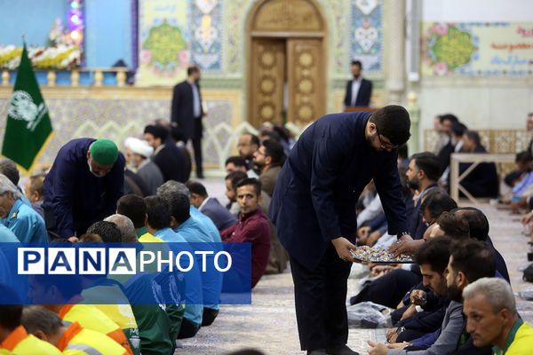 آیین خطبه خوانی خادمان حرم حضرت معصومه(س) به مناسبت روز قم