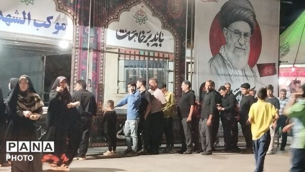 اعزام مردم دلیجانی‌به تهران برای‌مراسم تشیع رهبر شهیدمان