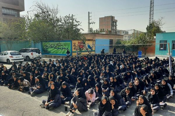 افتتاحیه طرح مصباح الهدی در هنرستان تاجیک بهارستان دو