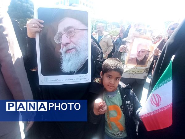 حضور پرشور مشهدی‌ها در راهپیمایی روز قدس؛ فریاد حمایت از فلسطین