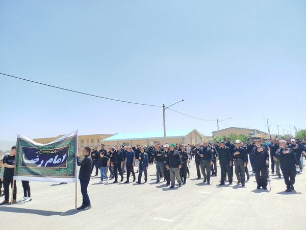 دسته عزاداری ظهر عاشورا در فاروج 