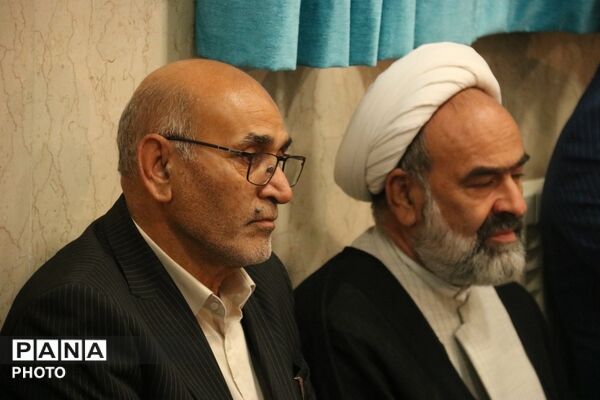 محفل قرآن دانش آموزان یزد با حضور مدیرکل آموزش و پرورش استان یزد