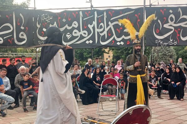 تعزیه‌خوانی دهه دوم محرم در بهارستان‌۲
