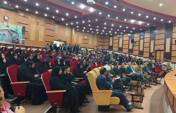  هم‌اندیشی فجرانه برای تحول در مدارس مرزی