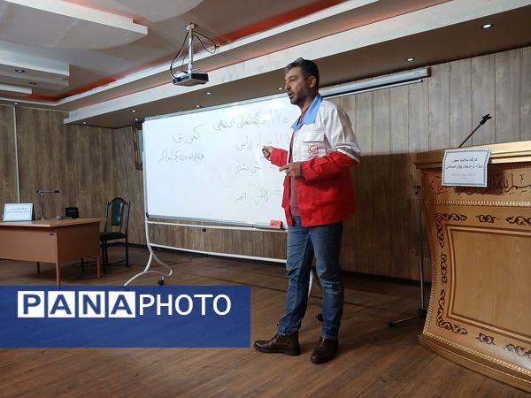 کارگاه سلامت محور ویژه مربیان پیش دبستانی شهرستان قدس