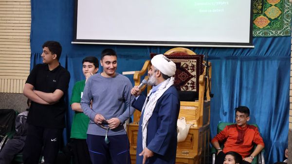 بازی‌های گروهی، سازنده فضایی صمیمانه در اعتکاف 