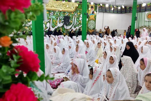 جشن تکلیف و افطار روزه‌اولی‌ها در شهرستان بیجار