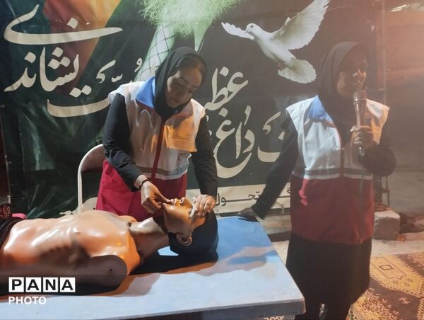 برگزاری دوره آموزشی هلال‌احمر در فین محله مارم ایستگاه وحدت