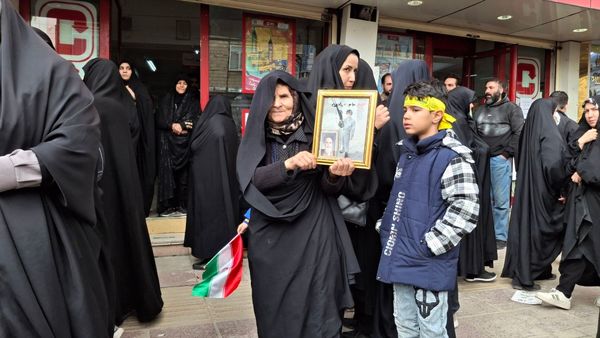 47 سال عزت، استقلال و سربلندی