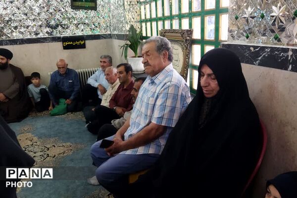 آیین غبارروبی ضریح مطهر امامزاده اسماعیل (ع) در فیروزکوه
