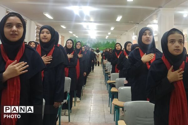 جشن هفته سلامت روان و استعدادیابی و شکوفایی در دبیرستان شاهد بهشت
