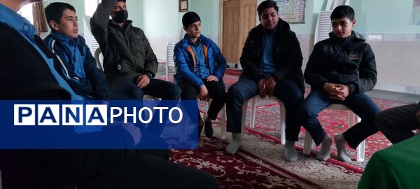 دومین جلسه شورای دانش‌آموزی دبیرستان مرحوم اسماعیلی 