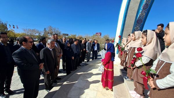 آشنایی معلمان تربت‌حیدریه با مبانی هوش مصنوعی