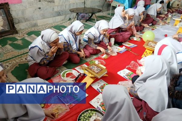 تجلی ایمان و آرمان در مدرسه مهران؛ محفل قرآنی دانش‌آموزان در طلوع فجر و اعیاد شعبانیه