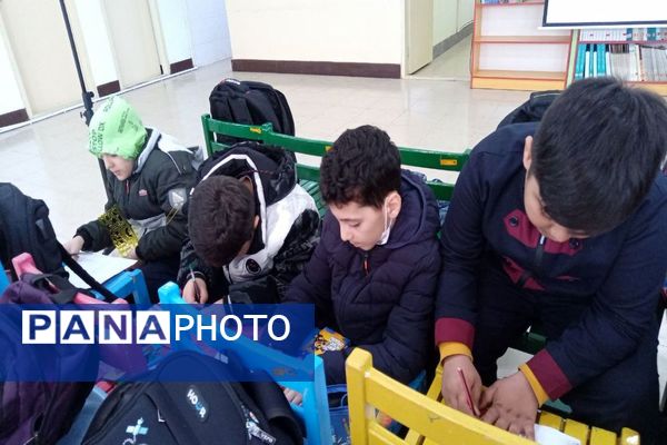 ویژه برنامه روز مادر در مرکز یک کانون پرورش فکری کودکان و نوجوانان شهرستان مرزی پارس آباد