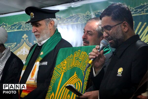 تجلیل از خانواده شهدا با کاروان «زیر سایه خورشید» در شهرستان ساوجبلاغ