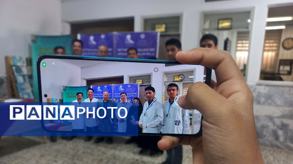 مسابقات علمی علوم تجربی در پژوهش سرای رازی مشهد 