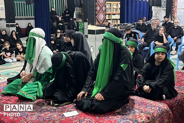 مراسم تعزیه خوانی دهه اول محرم در شهرک گلشهر چهاردانگه