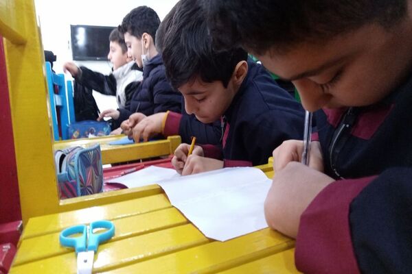 ویژه برنامه روز مادر در مرکز یک کانون پرورش فکری کودکان و نوجوانان شهرستان مرزی پارس آباد