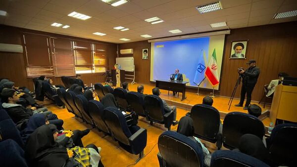 دوره گفتمانی راهبردی اندیشه ولی ۲ در مشهد