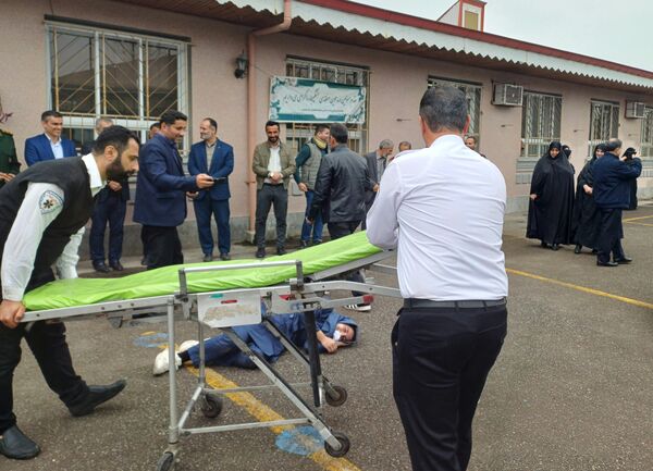 برگزاری مانور زلزله و ایمنی در مدارس خشکبیجار