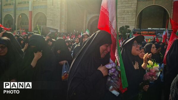 سوگ ملی در وداع با رهبر انقلاب 