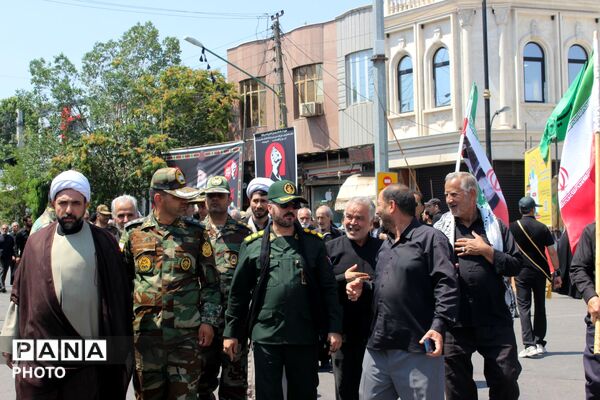 مرند یک‌صدا در سوگ رهبر شهید