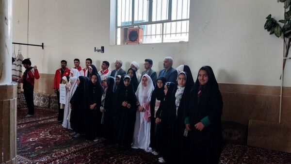 میز خدمت مسئولان در نماز جمعه شهر وردنجان