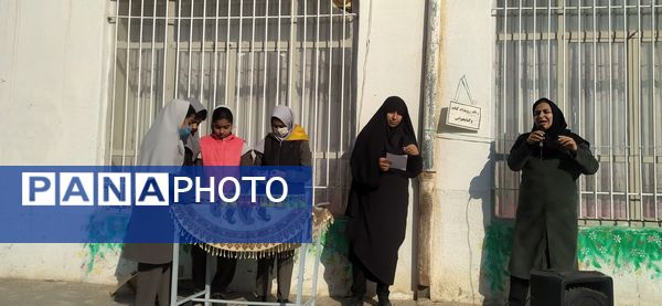 تقدیر از برترین‌های دبستان شهید نجفی فدافن 