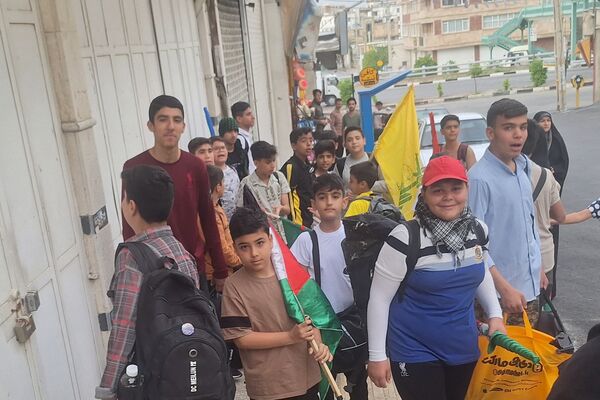 بزرگ مردان کوچک به سرزمین نور رهسپار شدند