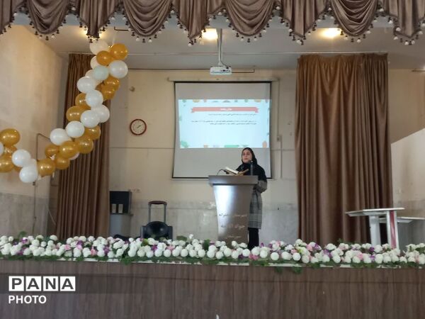 دوره توانمندسازی آموزگاران پایه شهر سورشجان با هدف کیفیت‌بخشی به برنامه‌های سلامت و تندرستی