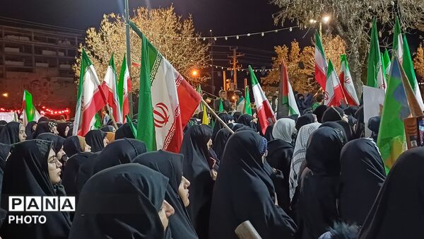 هر شب، حماسه‌ای از جنسِ اتحاد در میدان شهدا