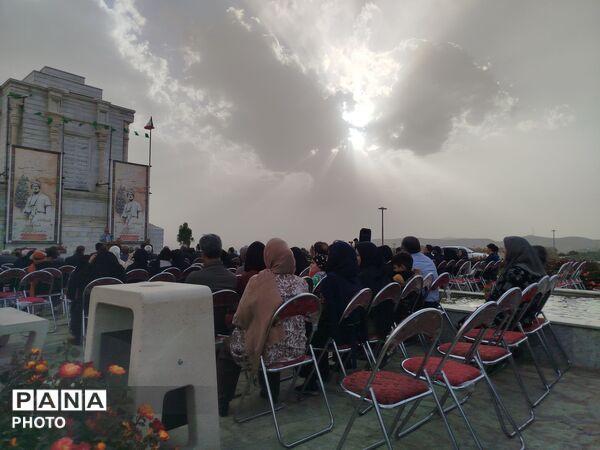 مینی‌ورلد ملایر میزبان ادیبان همدان، ملایر، نهاوند و تویسرکان 