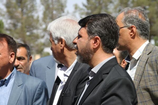 آیین بهره‌برداری از کندرو اصفهان به حبیب آباد 