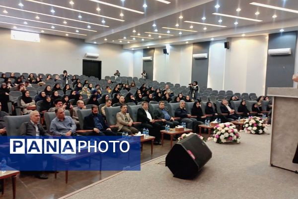 برگزاری جلسه ی پیوند انجمن اولیا ومربیان در اسلامشهر