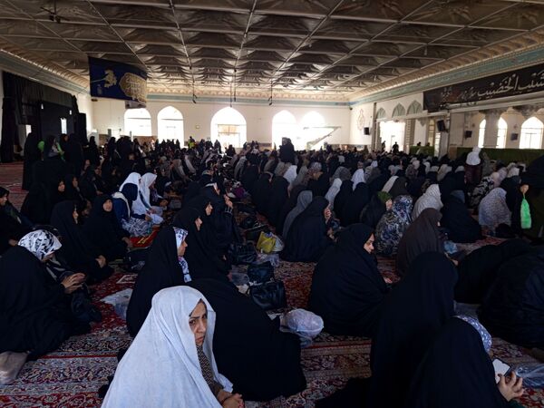 نماز جمعه در شهرستان کاشمر 
