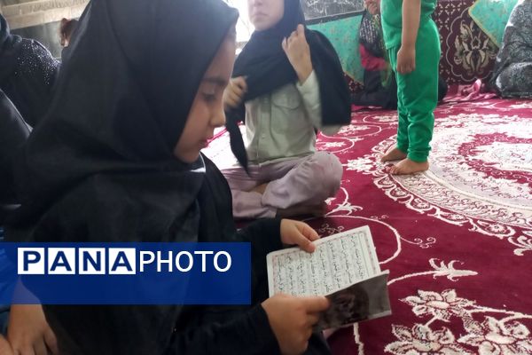 اجتماع بزرگ شیرخوارگان حسینی در روستای گزکوه