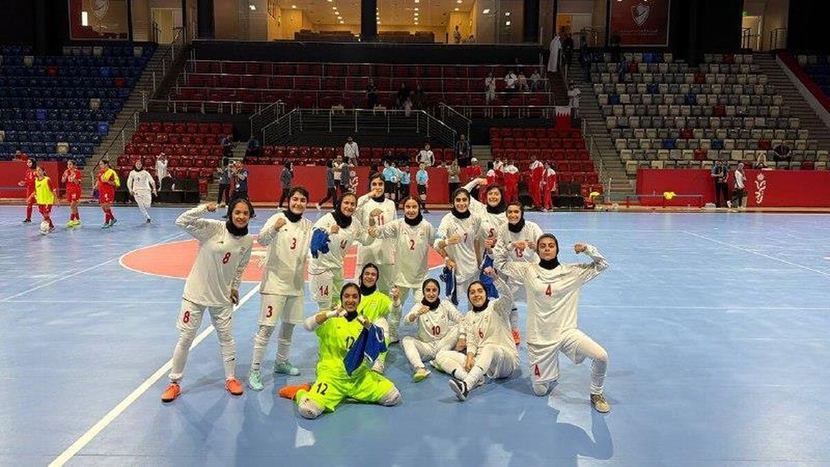 صعود تیم فوتسال دختران ایران به نیمه‌نهایی بازی‌های آسیایی جوانان‌ 