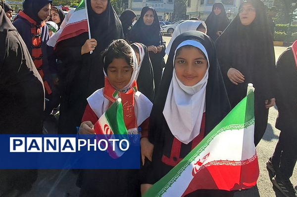 پیشتازان، طلایه‌داران شور ۱۳ آبان قائمشهر