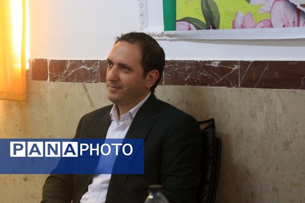 دومین جشنواره تدریس برتر در دبیرستان حکمت بهارستان‌۲