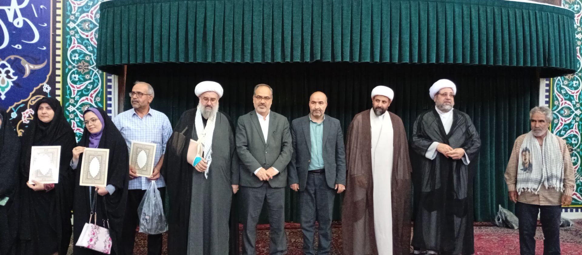 تجلیل از افتخارآفرینان عرصه نماز و قرآن ملایر