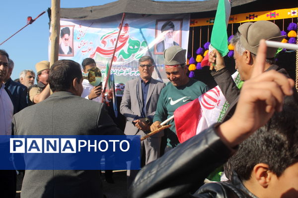 شکوه حضور مردم بوشهر در راهپیمایی ۲۲ بهمن