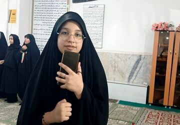 عهد دانش‌آموزان دبستان قرآنی اکبرزاده با رفیق آسمانی