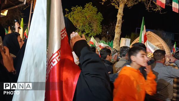 شور و خروش مردم نیشابور در سی و دومین شب شهادت رهبر انقلاب اسلامی 