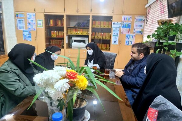بازدید از وضعیت بهداشت و پایگاه‌های تغذیه سالم مدارس پاکدشت 
