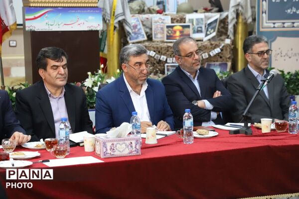 مطالبات بی‌واسطه شورای دانش‌آموزی مدرسه شهید مسافری تبریز با مسوولان وزارت آموزش و پرورش 